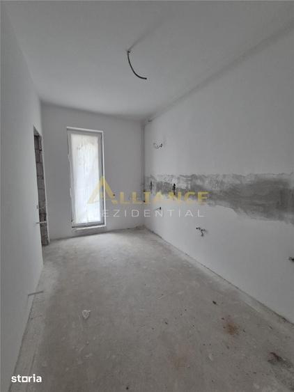 Apartament cu 3 camere decomandat în Apărătorii Patriei