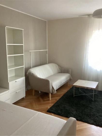 Garsonieră semidecomandată în Băneasa