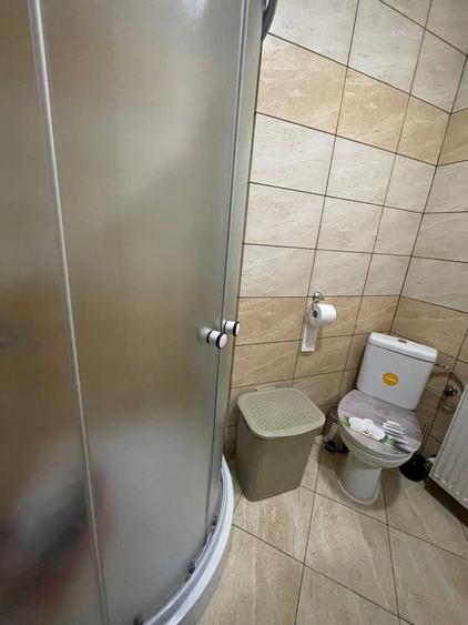 Apartament cu 2 camere semidecomandat în Calea Moldovei
