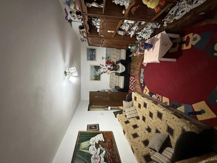 Apartament cu 2 camere decomandat în Micro 6