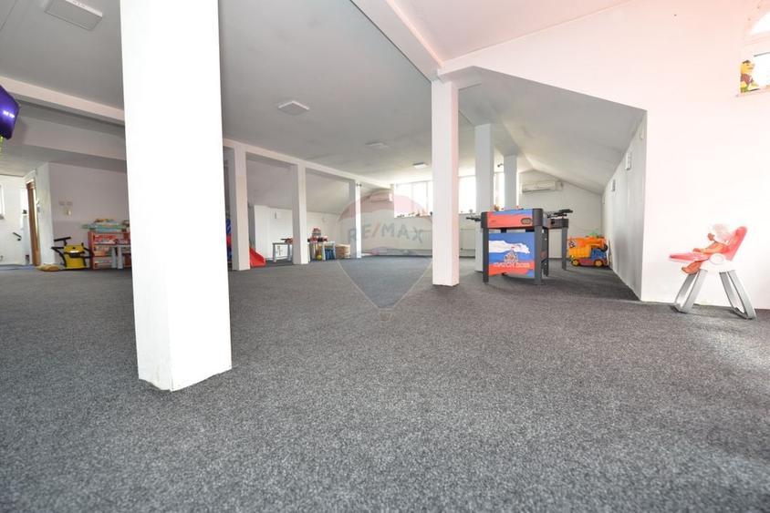 Spațiu comercial, de 336 mp, în Drumul Taberei