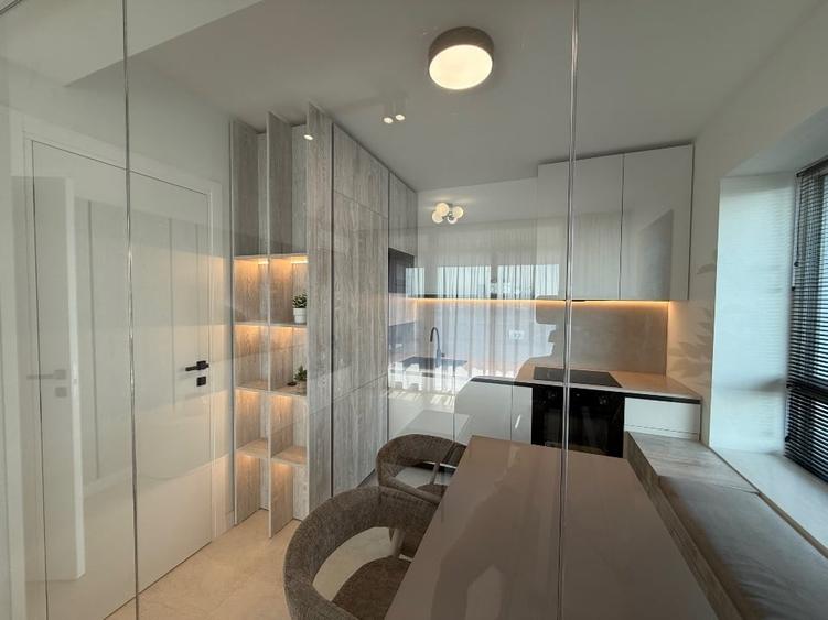 Apartament cu 3 camere decomandat, mobilat în Bucureștii Noi