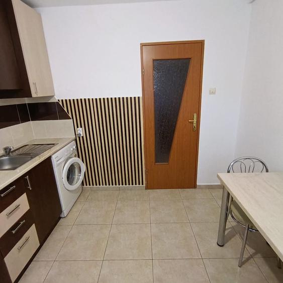 Garsonieră decomandată în Țerova