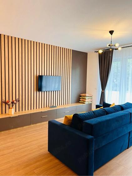 Apartament cu 2 camere decomandat în Lipovei