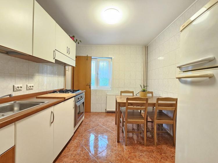 Apartament cu 2 camere decomandat, mobilat în Aviației