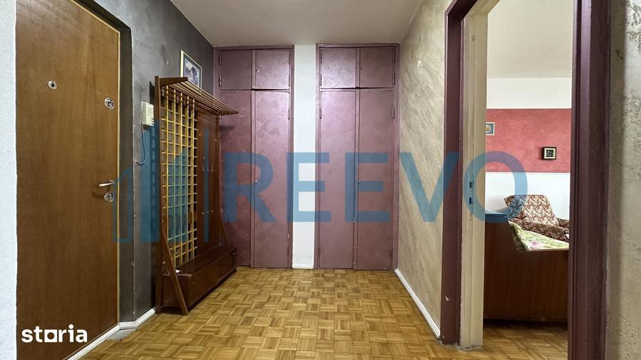 Apartament cu 2 camere decomandat, mobilat în Cornișa