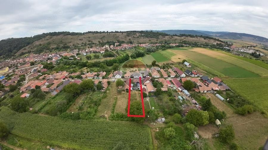 Casă cu Teren 900 Mp în Laslea
