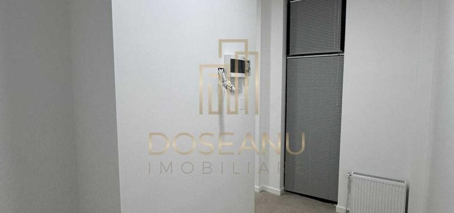 Spațiu comercial, de 22 mp, în Central