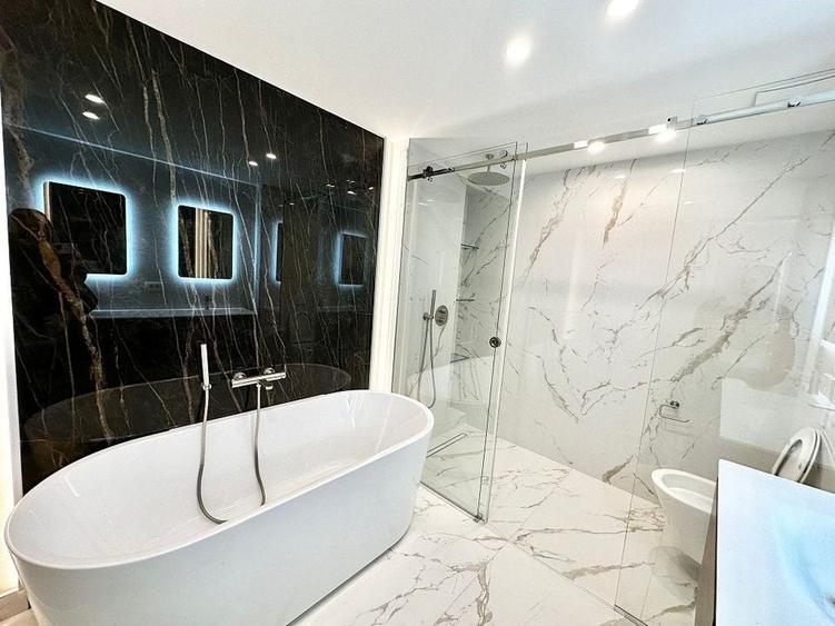 Apartament cu 4 camere în Capitale