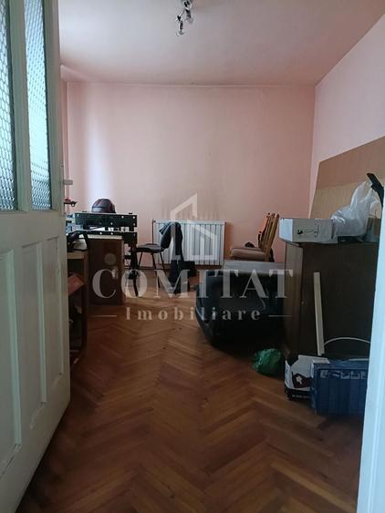 Casă individuală cu 5 camere cu Canalizare în Apahida