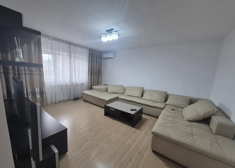 Apartament cu 3 camere decomandat, mobilat în 13 Septembrie