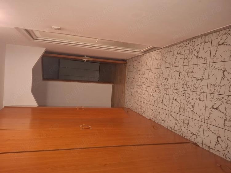 Apartament cu 2 camere decomandat în Lacul Tei