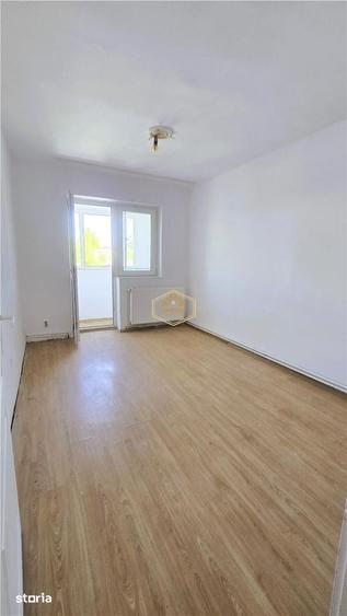 Apartament cu 2 camere decomandat în Micro 14