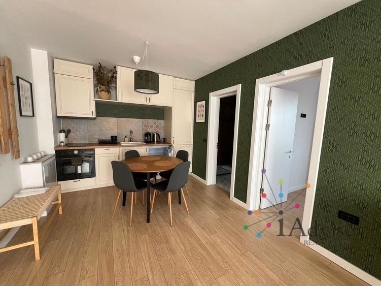 Apartament cu 2 camere semidecomandat în Poiana Brașov