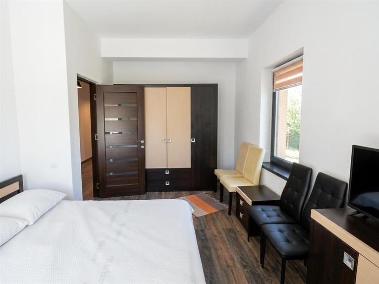 Casă cu 4 camere cu Teren 600 Mp în Chișirid