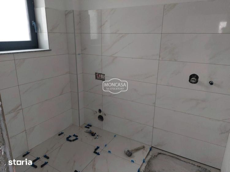 Casă cu 4 camere cu Teren 438 Mp în Central