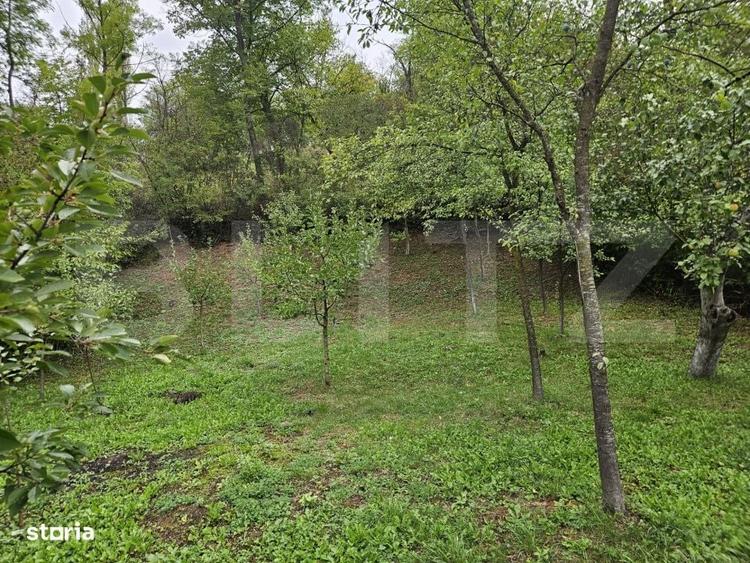 Casă cu 4 camere în Tăuți