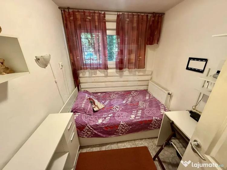 Garsonieră decomandată în Brazda lui Novac