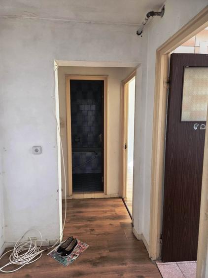 Apartament cu 2 camere decomandat în Drumul Taberei