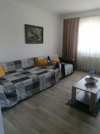 Ofer spre închiriere apartament 2 camere bloc nou - 2