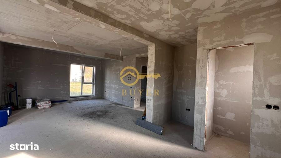 Casă cu 4 camere cu Teren 400 Mp în Central