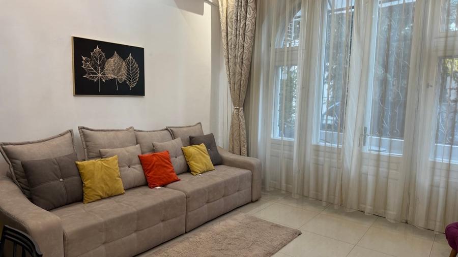 Apartament cu 2 camere decomandat, mobilat în Ultracentral