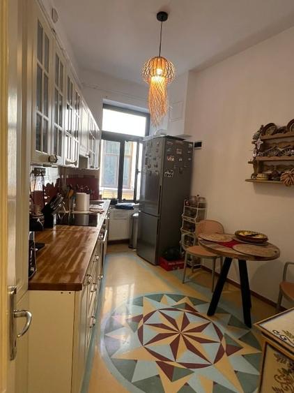 Apartament cu 3 camere decomandat, mobilat în Cișmigiu