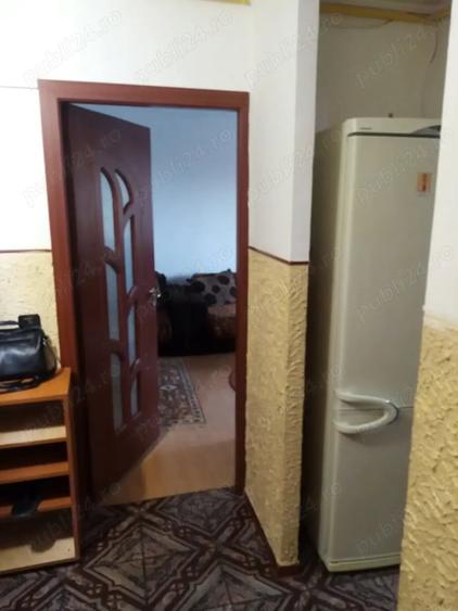 Ofer spre inchiriere apartament doua camere zona piata aurora - 1