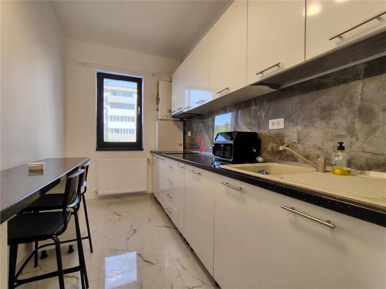 Apartament cu 2 camere decomandat, mobilat în Theodor Pallady