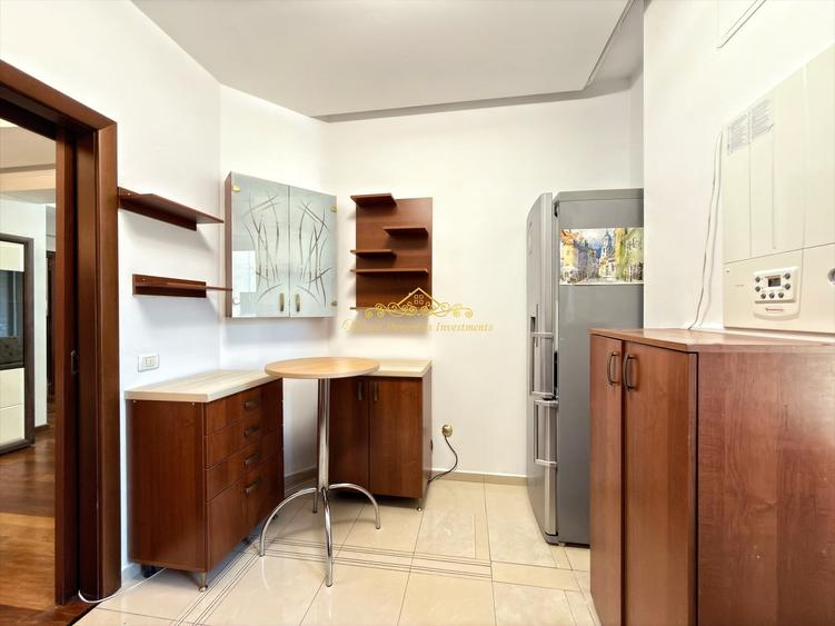 Apartament cu 3 camere decomandat în Herăstrău
