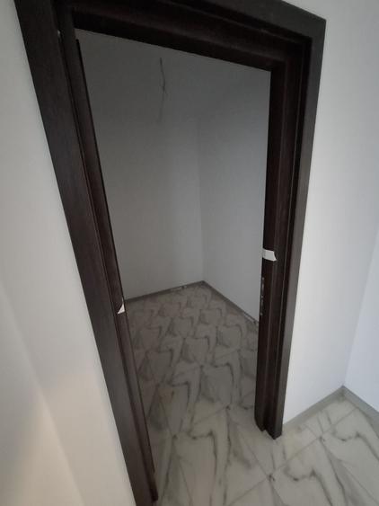 Apartament cu 2 camere semidecomandat în Exterior Vest