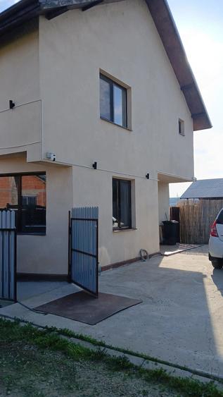 Casa de Vanzare MIOVENI - 12
