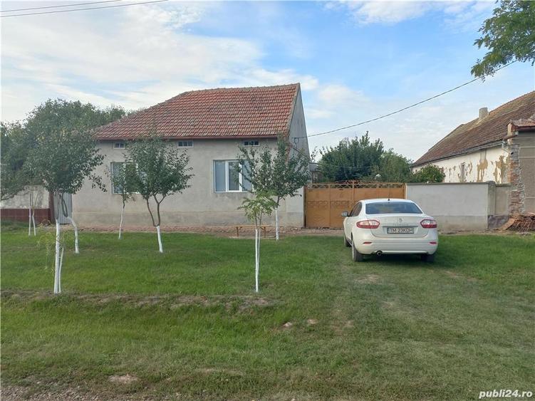 Casă cu 3 camere în Gaiu Mic