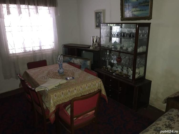 Casă cu 3 camere în Costești