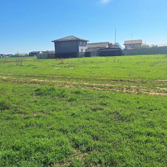Teren de 2262 mp, în Dragomirești-Vale