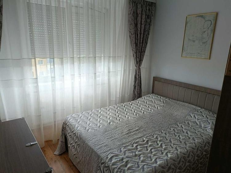 Apartament cu 2 camere decomandat în George Enescu