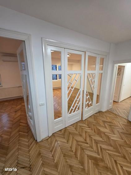 Spatiu birouri / Ultracentral/ 3 camere/ 2 bai/ Renovat - 18