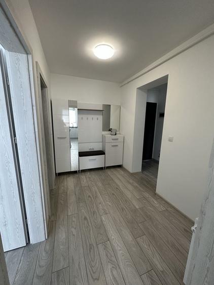 Apartament cu 2 camere decomandat în Exterior Vest