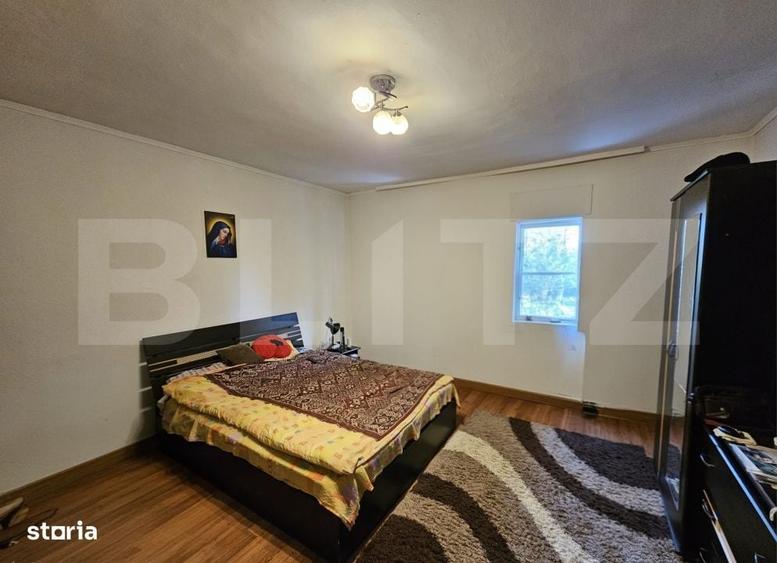 Casă cu 4 camere cu Teren 2046 Mp în Central