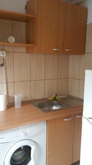 Garsonieră semidecomandată în Brâncoveanu