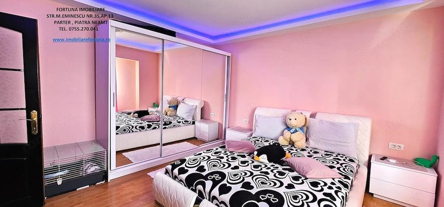 Apartament cu 3 camere decomandat în 1 Mai
