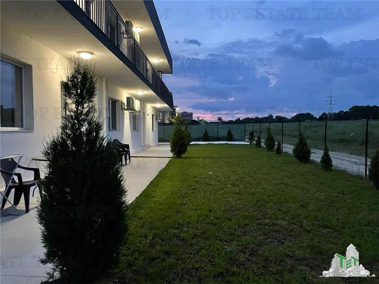 Casă individuală cu 17 camere cu Teren 796 Mp în Central