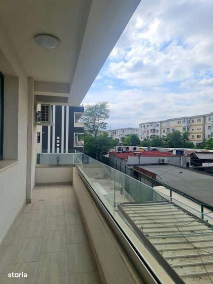Apartament cu 2 camere, mobilat în Micro 17