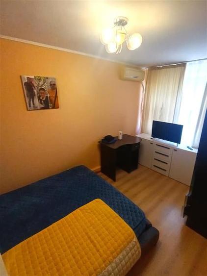 Apartament cu 3 camere decomandat în Hipodrom