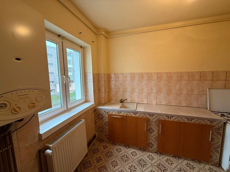 Apartament cu 3 camere circular în Minerul