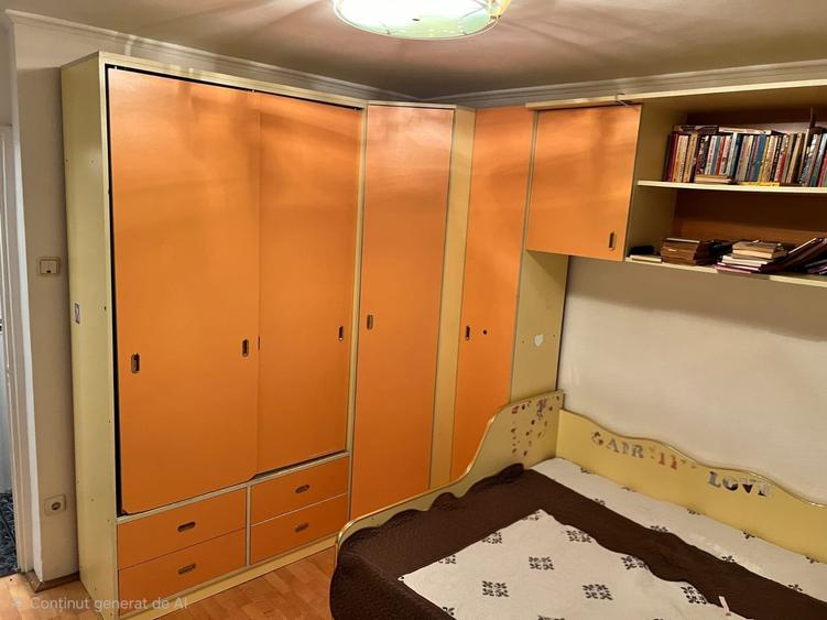 Apartament cu 3 camere decomandat în Dristor