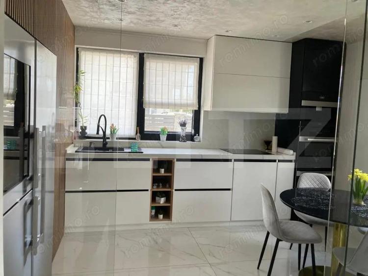 Casă cu Teren 1440 Mp în Uriu