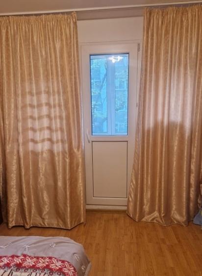Apartament cu 3 camere decomandat, mobilat în Drumul Taberei