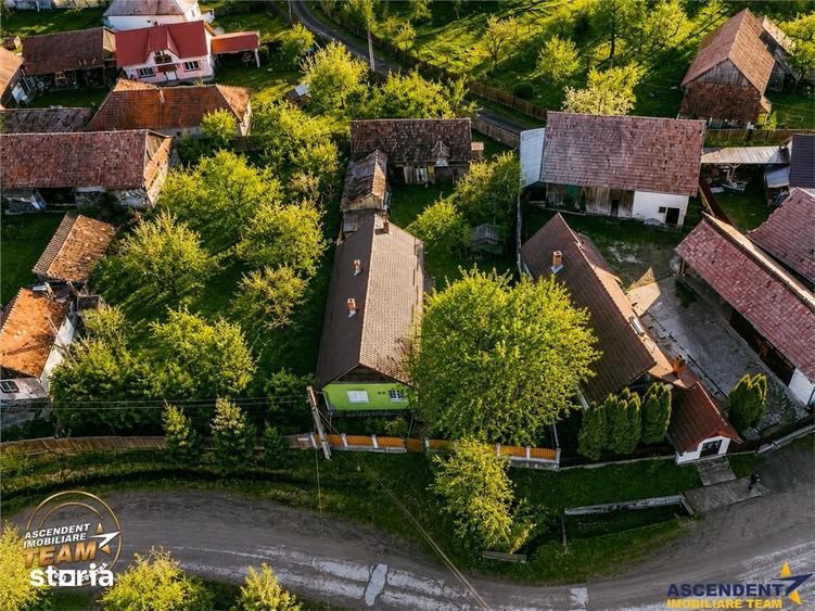 Casă cu 2 camere cu Teren 656 Mp în Brețcu