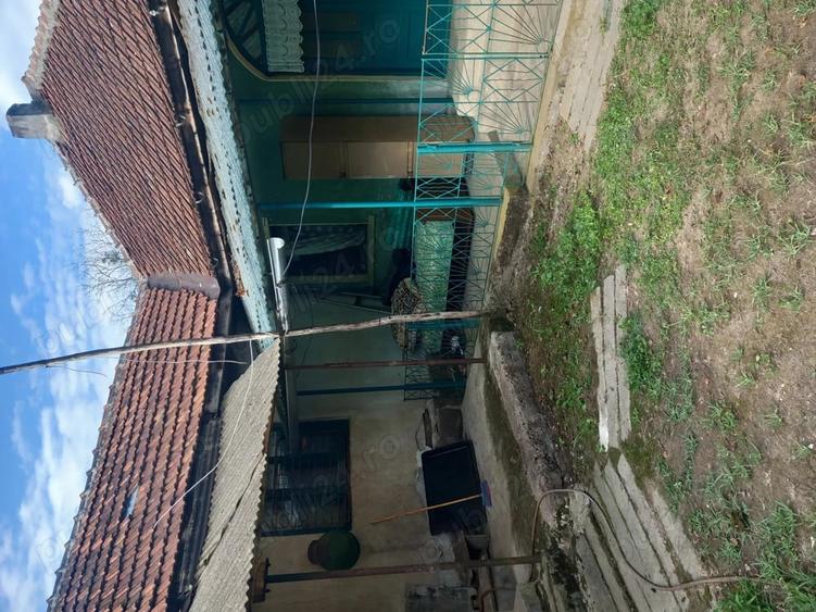 Casă cu 4 camere cu Teren 2400 Mp în Tălagiu